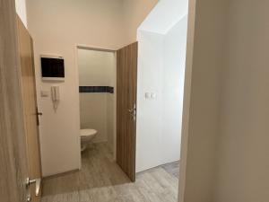 Pronájem bytu 2+kk, Praha - Libeň, Davídkova, 38 m2