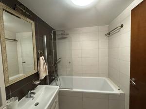 Pronájem bytu 2+kk, Praha, Jeremiášova, 52 m2