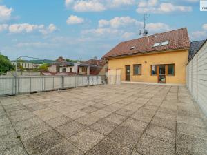 Prodej činžovního domu, Zlín - Louky, Růžová, 600 m2