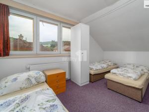 Prodej činžovního domu, Zlín - Louky, Růžová, 600 m2