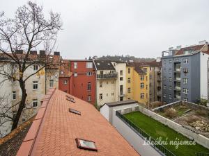 Pronájem bytu 2+kk, Praha - Smíchov, Holečkova, 60 m2