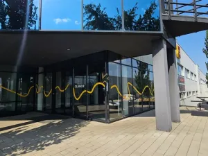 Pronájem kanceláře, Nupaky, okres praha-východ, 322 m2