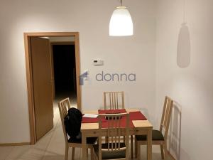 Pronájem bytu 3+kk, Praha, Táboritská, 71 m2