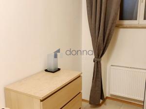 Pronájem bytu 3+kk, Praha, Táboritská, 71 m2