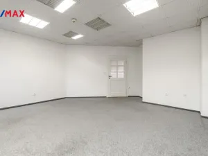 Pronájem kanceláře, Praha - Nusle, Hvězdova, 82 m2