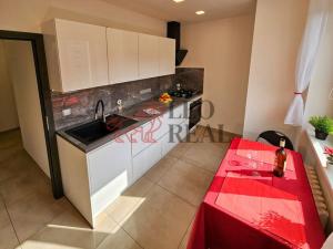 Prodej bytu 2+1, Olomouc - Hodolany, Jeremenkova, 50 m2