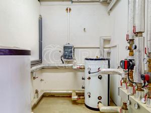 Prodej skladu, Luby, 1700 m2