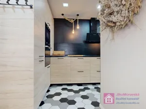 Prodej bytu 3+kk, Hodonín, I. Olbrachta, 68 m2