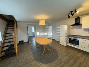 Pronájem rodinného domu, Struhařov, Požárníků, 83 m2