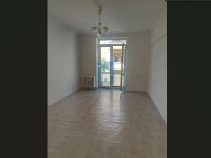 Prodej bytu 2+1, Karlovy Vary, K. Čapka, 56 m2