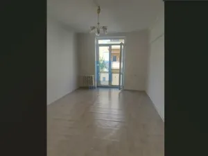 Prodej bytu 2+1, Karlovy Vary, K. Čapka, 56 m2