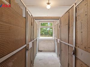 Prodej bytu 3+1, Karlovy Vary - Rybáře, Chomutovská, 60 m2