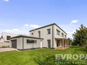 Pronájem rodinného domu, Líbeznice, Jižní, 320 m2