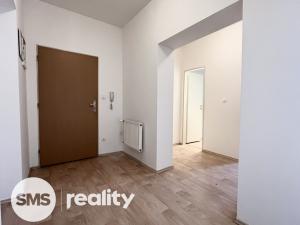 Pronájem bytu 2+kk, Opava, Pekařská, 74 m2