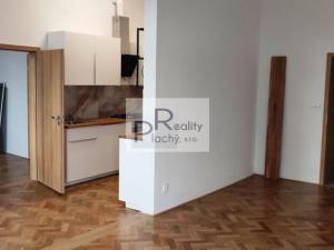 Pronájem bytu 2+kk, Znojmo, Vídeňská třída, 53 m2