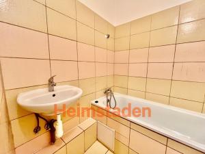 Pronájem bytu 2+kk, Frýdek-Místek - Frýdek, Nad Stadionem, 41 m2