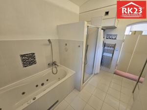 Prodej bytu 2+kk, Mariánské Lázně, Ruská, 65 m2