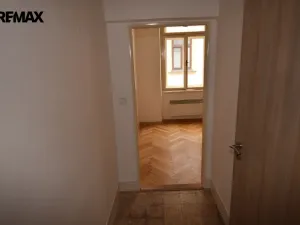 Pronájem bytu 1+1, Písek - Vnitřní Město, Chelčického, 31 m2