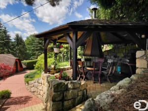 Prodej rodinného domu, Úpice - Radeč, 250 m2