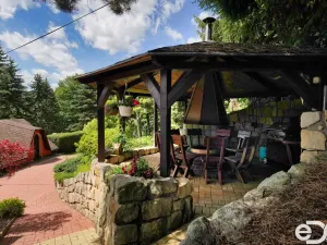 Prodej rodinného domu, Úpice - Radeč, 250 m2