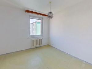 Prodej bytu 3+1, Třebíč, Okružní, 74 m2
