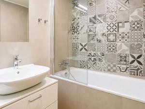 Pronájem bytu 2+1, Praha, Myslíkova, 71 m2