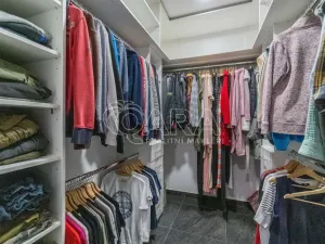 Prodej rodinného domu, Rožmitál pod Třemšínem - Zalány, 180 m2