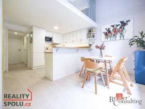 Prodej bytu 4+kk, Praha - Hrdlořezy, Českobrodská, 93 m2