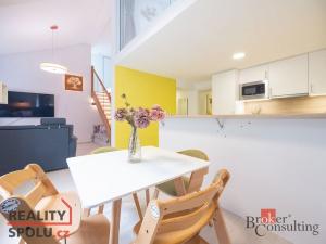 Prodej bytu 4+kk, Praha - Hrdlořezy, Českobrodská, 93 m2