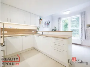 Prodej bytu 4+kk, Praha - Hrdlořezy, Českobrodská, 93 m2