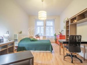 Pronájem bytu 2+kk, Praha, Bořivojova, 47 m2