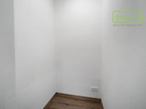 Prodej bytu 2+1, Hradec Králové, Buzulucká, 75 m2