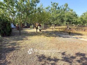 Prodej zahrady, Dobšice, 1399 m2