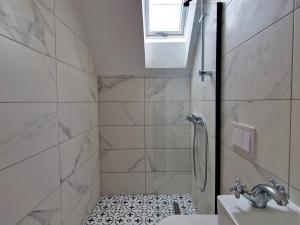 Pronájem bytu 6+kk a větší, Praha - Braník, Branická, 335 m2