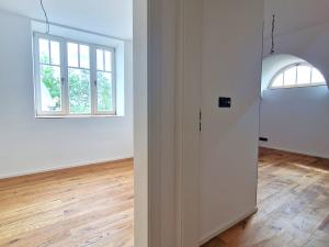 Pronájem bytu 6+kk a větší, Praha - Braník, Branická, 335 m2