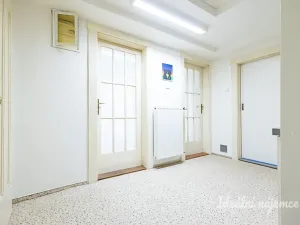 Pronájem bytu 2+kk, Praha - Libeň, Pivovarnická, 49 m2