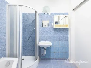 Pronájem bytu 2+kk, Praha - Libeň, Pivovarnická, 49 m2