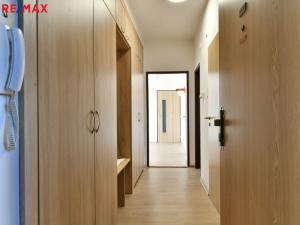Pronájem bytu 3+1, Hradec Králové - Slezské Předměstí, třída SNP, 67 m2