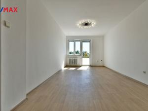 Pronájem bytu 3+1, Hradec Králové - Slezské Předměstí, třída SNP, 67 m2