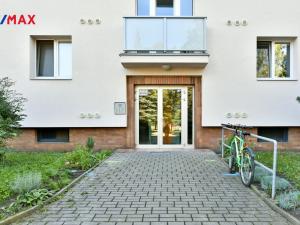 Pronájem bytu 3+1, Hradec Králové - Slezské Předměstí, třída SNP, 67 m2