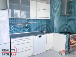 Prodej bytu 3+1, Chomutov, Vítězslava Nezvala, 71 m2
