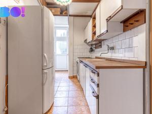 Prodej bytu 2+kk, Praha, U průhonu, 48 m2