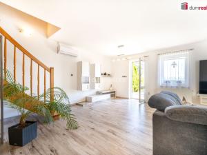 Prodej rodinného domu, Borovany, Vodárenská, 249 m2