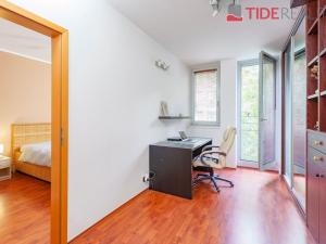 Pronájem bytu 5+kk, Praha, Astlova, 160 m2