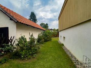 Prodej obchodního prostoru, Praha, Vačkářova, 216 m2