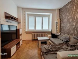 Pronájem bytu 1+kk, Praha - Košíře, Prachnerova, 34 m2