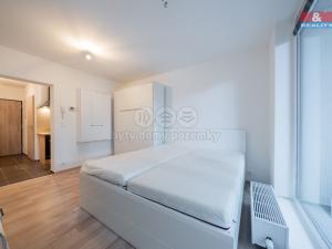 Prodej bytu 1+1, Rosice, 25 m2