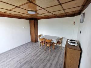 Pronájem chaty, Tišnov, Brněnská, 40 m2