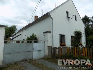 Prodej komerční nemovitosti, Líšťany - Náklov, Náklov, 109 m2