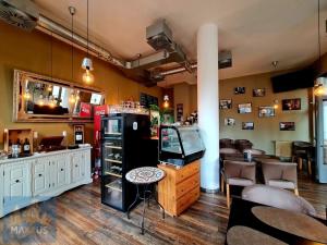 Pronájem restaurace, Praha - Kobylisy, Čumpelíkova, 82 m2